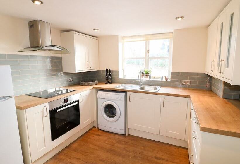 Manor Farm House Cottage