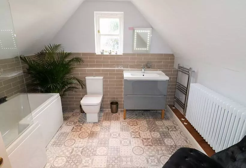 Manor Farm House Cottage