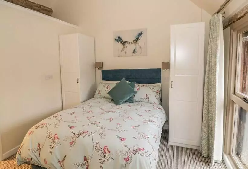 Megs Cottage