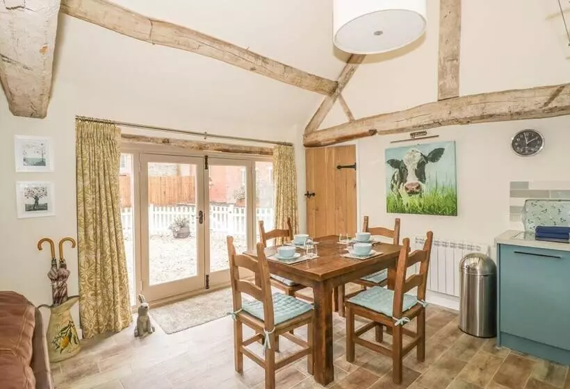 Megs Cottage