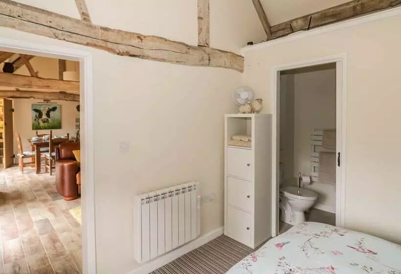 Megs Cottage
