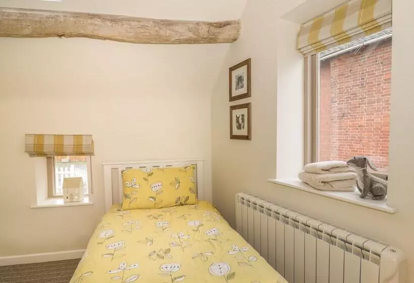 Megs Cottage