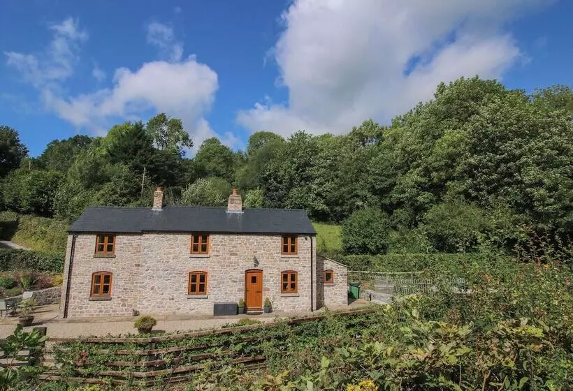 Quarry House