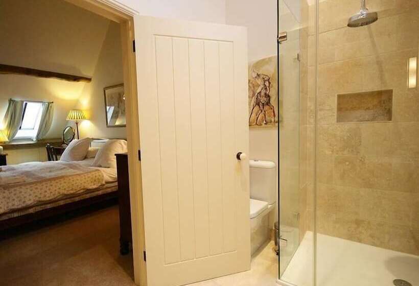 Thorndale Farm Barn Stable Cottage