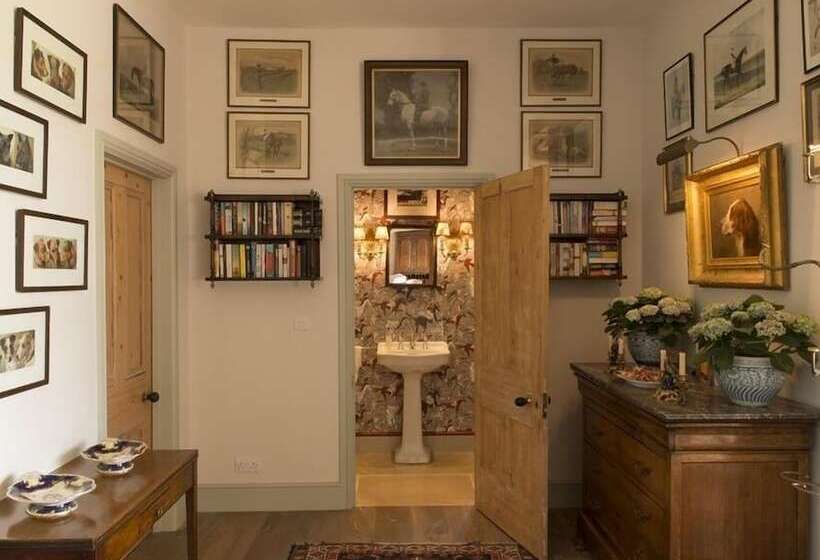 Thorndale Farm Barn Stable Cottage