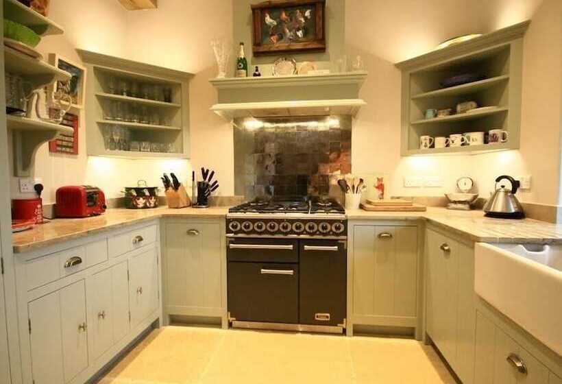 Thorndale Farm Barn Stable Cottage