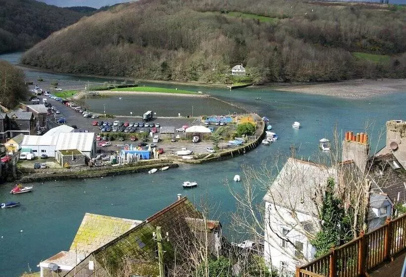 Two Tides Cottage