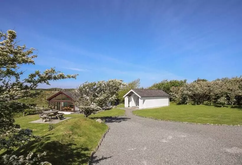 Tymynydd Cottage