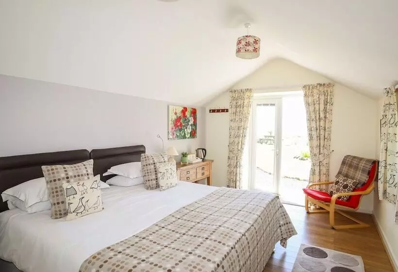 Tymynydd Cottage