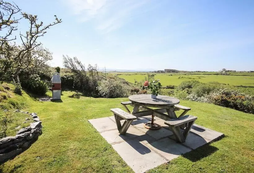 Tymynydd Cottage