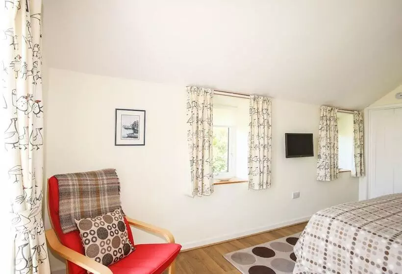 Tymynydd Cottage