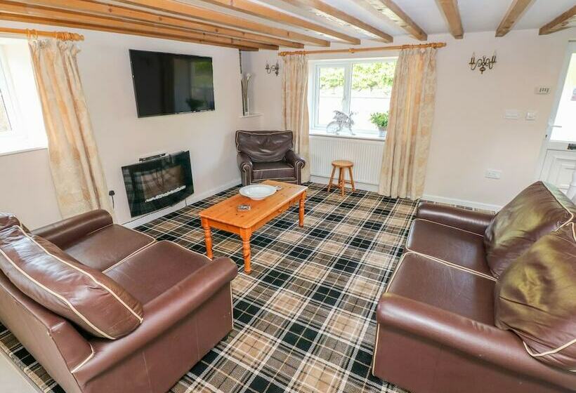 Vineyard Vale Cottage