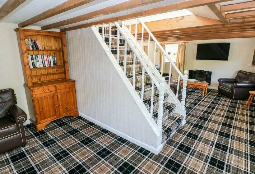 Vineyard Vale Cottage