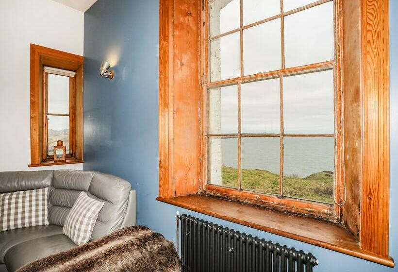 West Lighthouse Keeper's Cottage