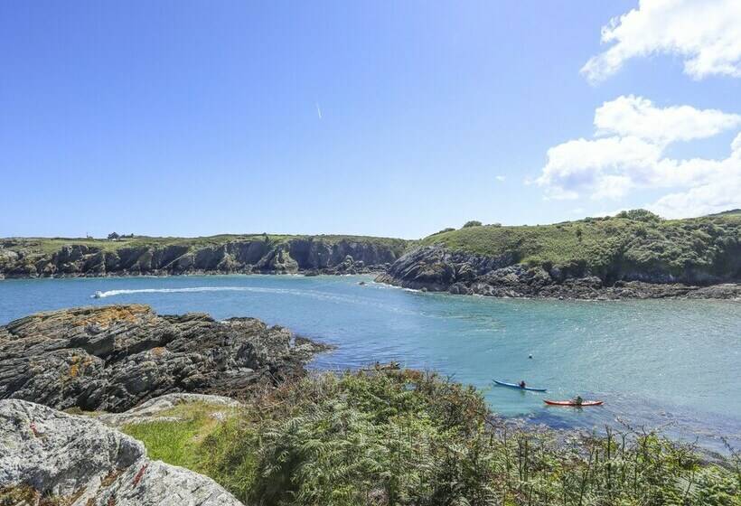 West Lighthouse Keeper's Cottage