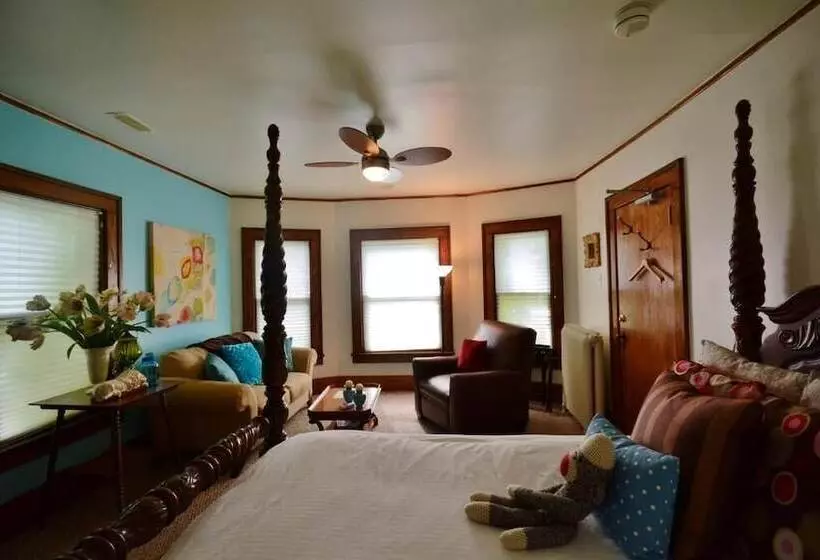 Distinctive Inns Of Kingsville Inn31