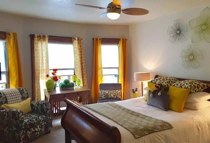 Distinctive Inns Of Kingsville Inn31