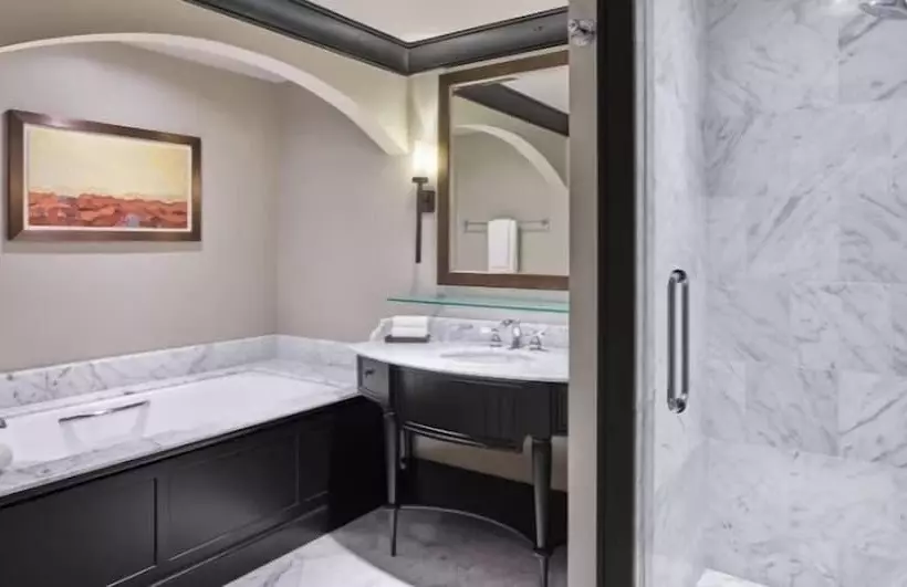 Hotelli Bachelor Gulch Ritz Carlton 1 Bedroom Mountain Residence With Ski In, Ski Out Access, Hot Tub, And F