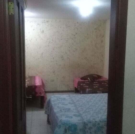 ホテル Cabinas Naomy