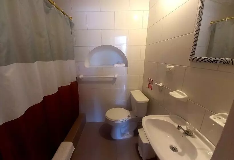هتل El Bambú Galápagos