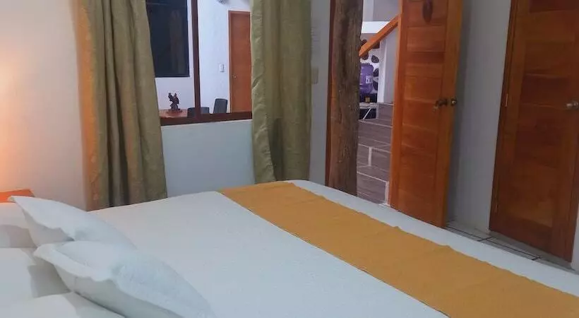 هتل El Bambú Galápagos