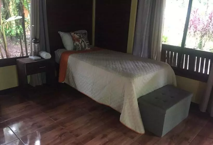 Hotelli Finca Verde Lodge