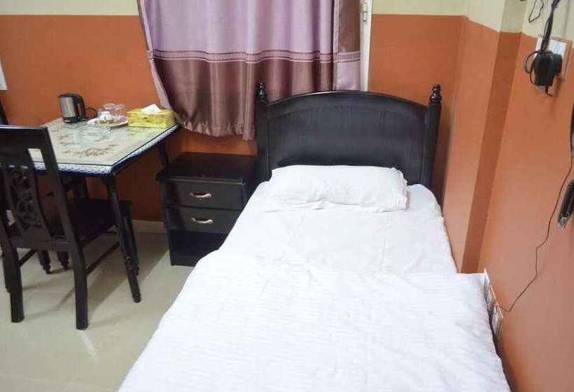 هتل Five Continents