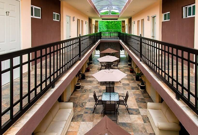 בית מלון כפרי Huaxteca Inn