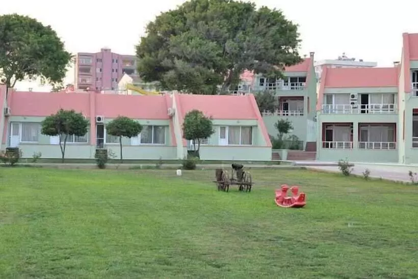 Hotelli Oykum Tatil Koyu