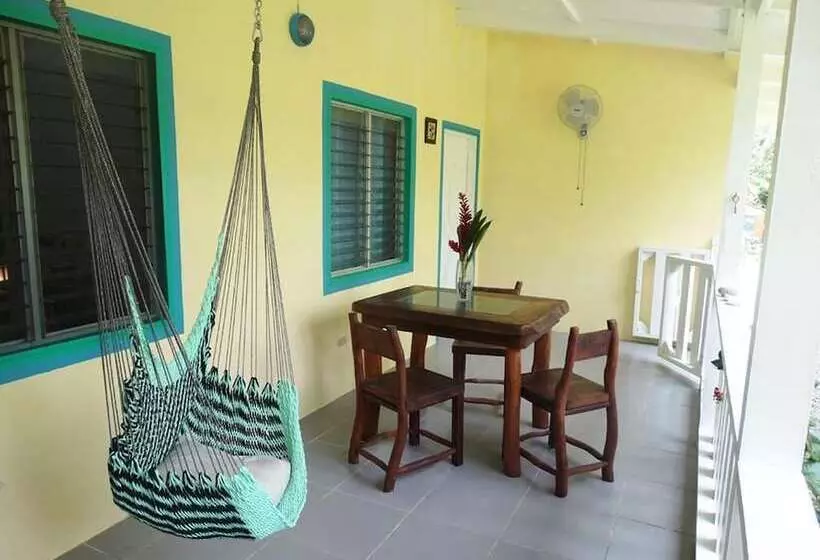 ホテル Playa Grande Lodge & Tree House