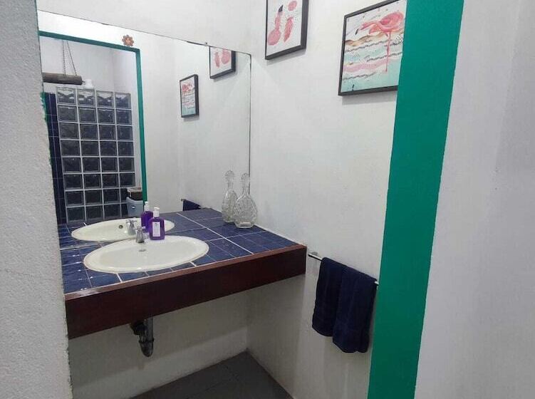 Hotel Playa Grande Lodge & Tree House