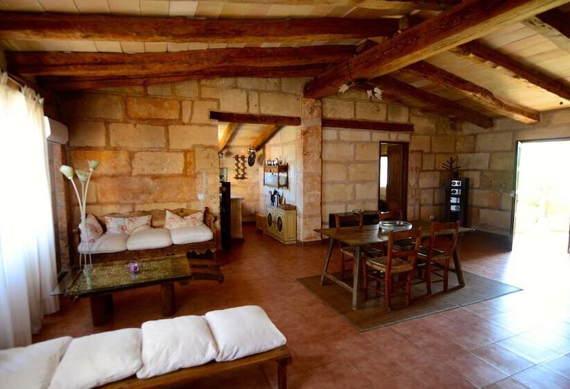 هتل روستایی Agroturismo Finca Sant Blai