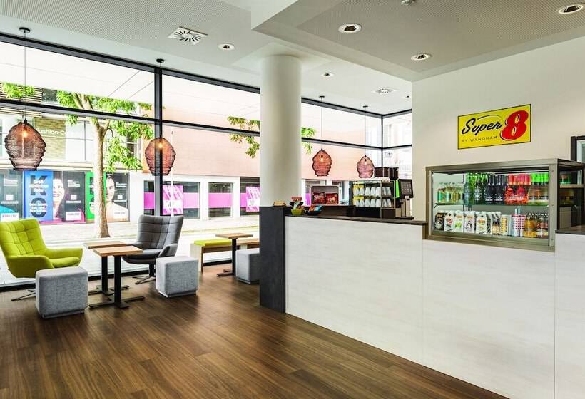 هتل Super 8 By Wyndham Koblenz