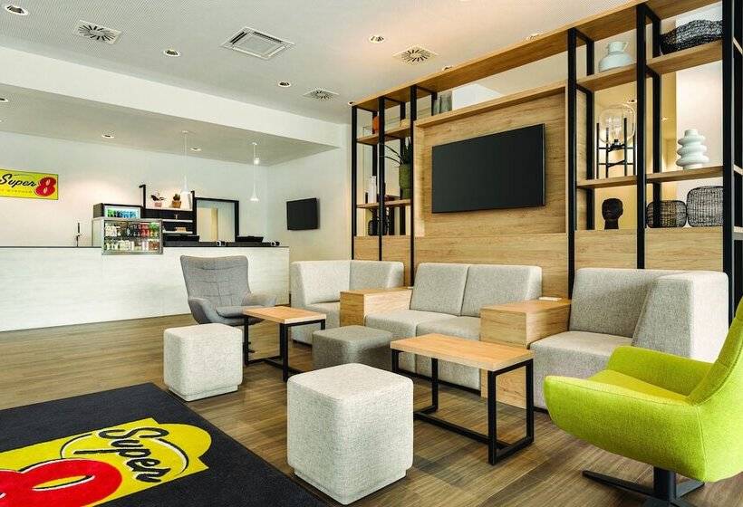 هتل Super 8 By Wyndham Koblenz