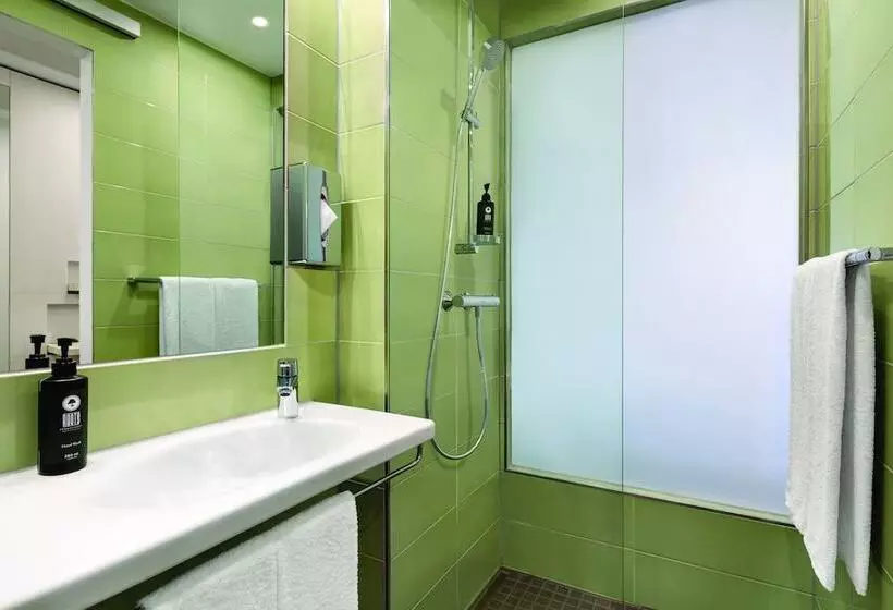 Hotelli Super 8 By Wyndham Koblenz