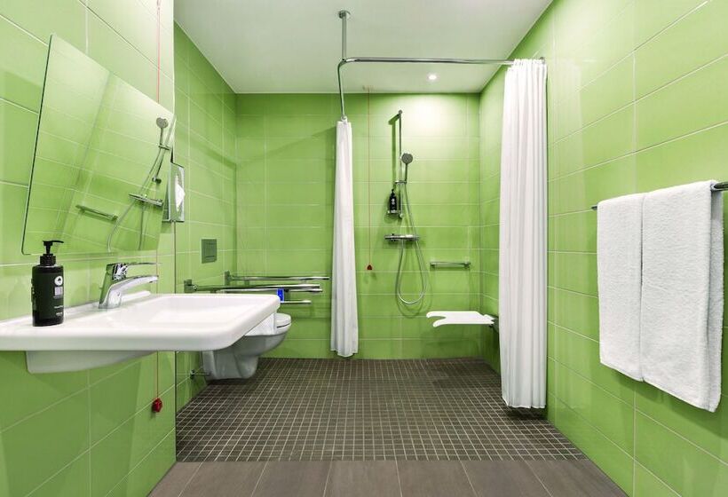 هتل Super 8 By Wyndham Koblenz