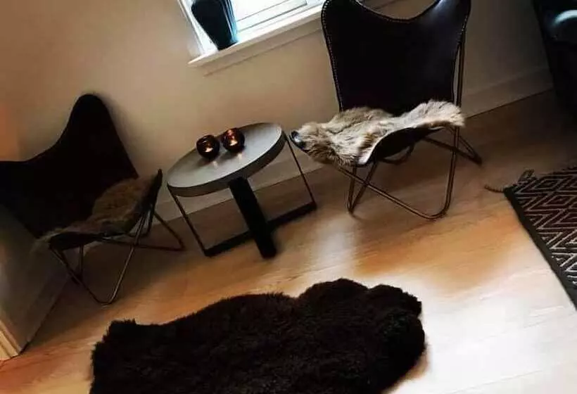 Katrinelund Bed And Breakfast