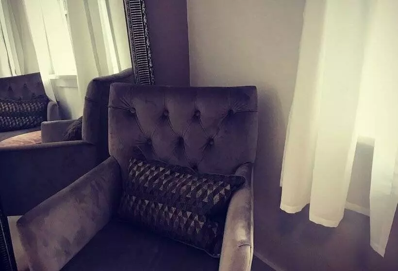 Katrinelund Bed And Breakfast