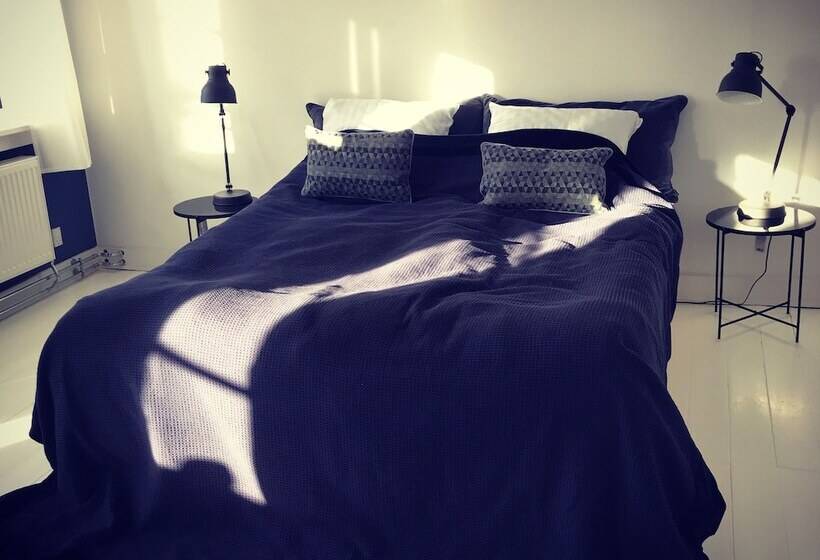 Katrinelund Bed And Breakfast