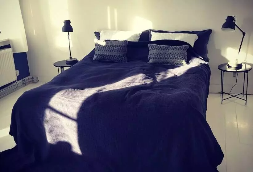 Katrinelund Bed And Breakfast