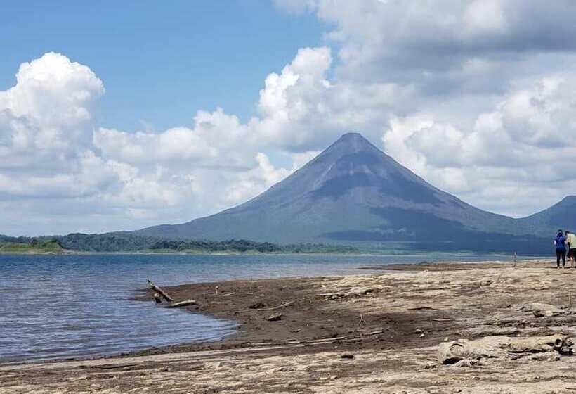 Little Paradise Hostel