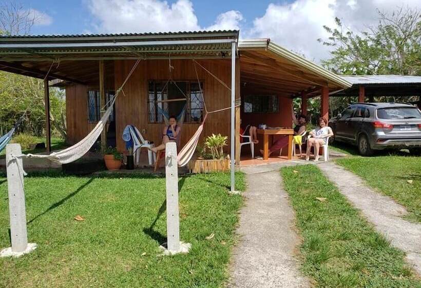 Little Paradise Hostel