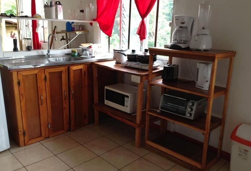 Little Paradise Hostel