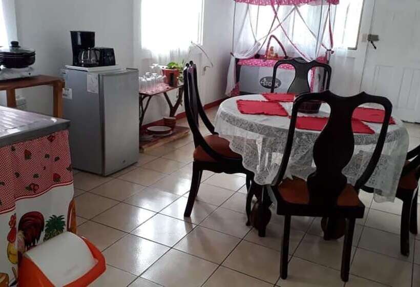 Little Paradise Hostel