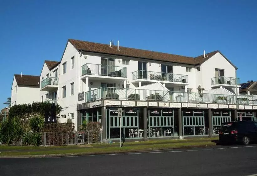 Motelli Oceanside Hawks Nest