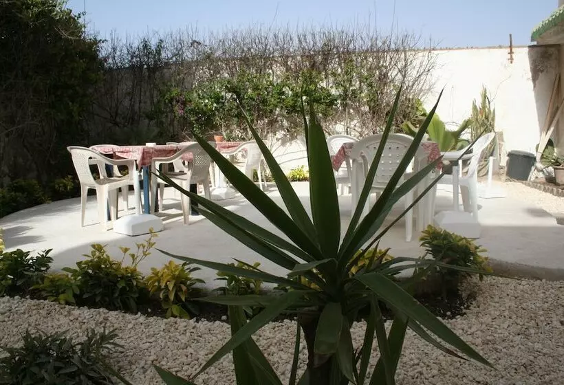 پانسیون Auberge Keur Diame
