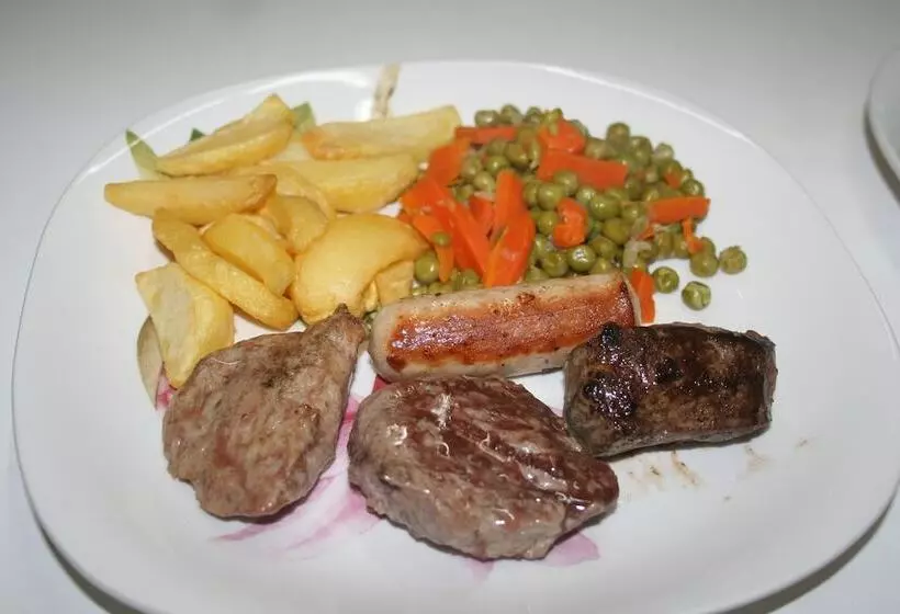 پانسیون Auberge Keur Diame