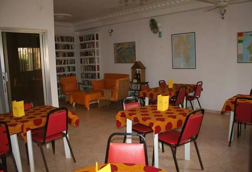 پانسیون Auberge Keur Diame