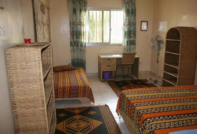 پانسیون Auberge Keur Diame