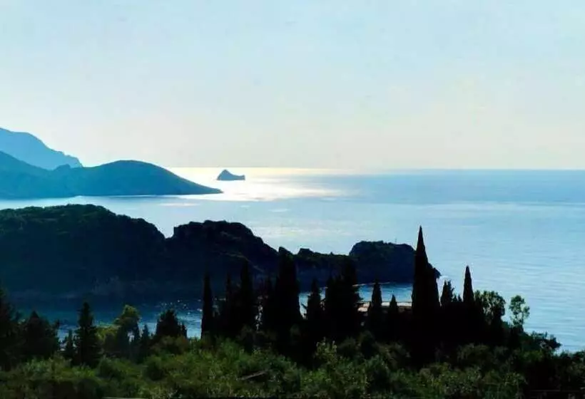 پانسیون Captain Spiros Studios